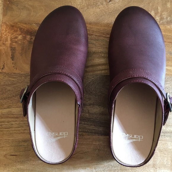 Dansko Berry clog - size 39 - burnished ruby - Picture 4 of 9